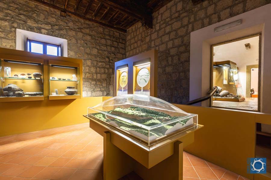 Museo della preistoria della Tuscia e della Rocca Farnese Valentano 07